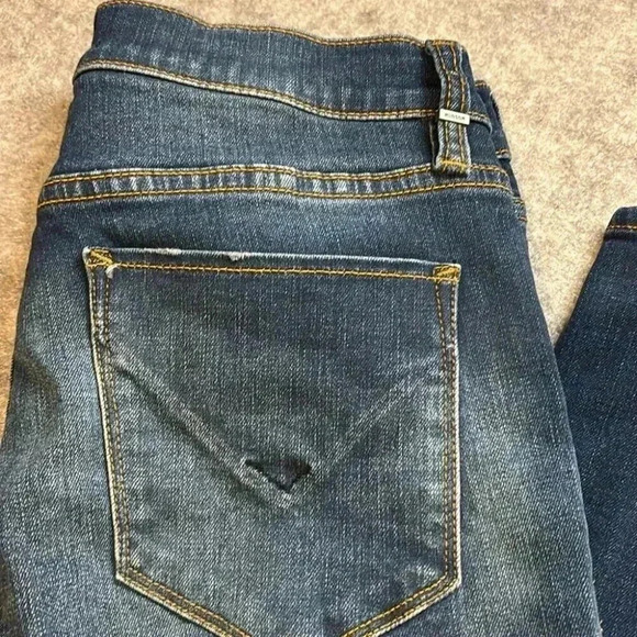 Hudson Nico Cigarette Fit with Unique Metal Detail, Size 28. - Picture 7 of 12